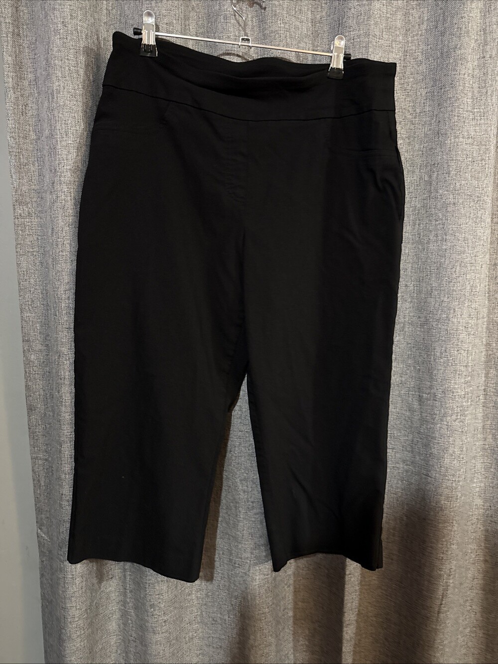 "Ruby Rd" Womens Capri Pants, Sz 12 Petite, Black Denim, Pull On, Stretch, Beads